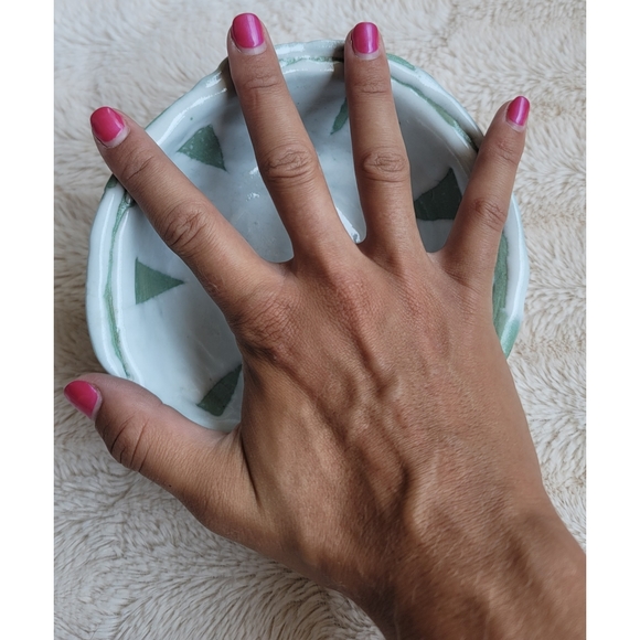 White and green ceramic bowl - Picture 15 of 15